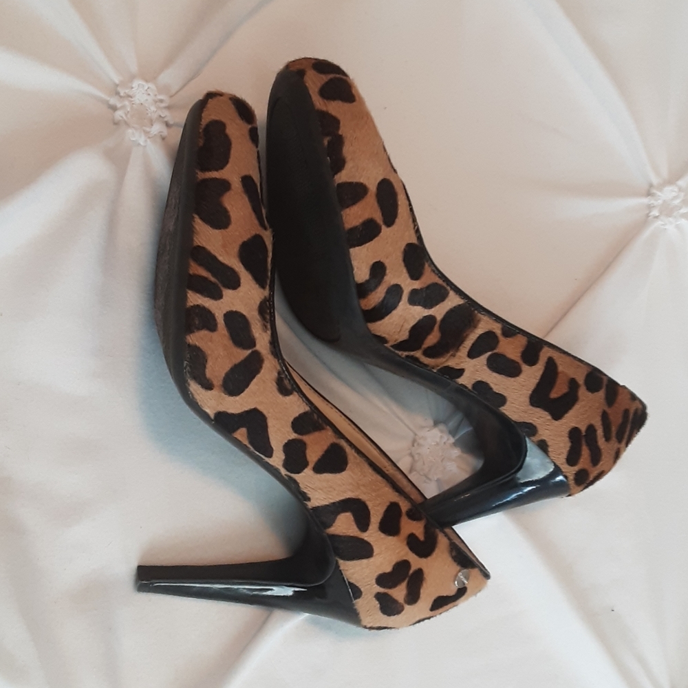 BNWOT - Calvin Klein | Leopard print heels